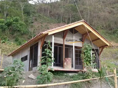 Casa en plaqueta de concreto 1 piso CONCASAYA
